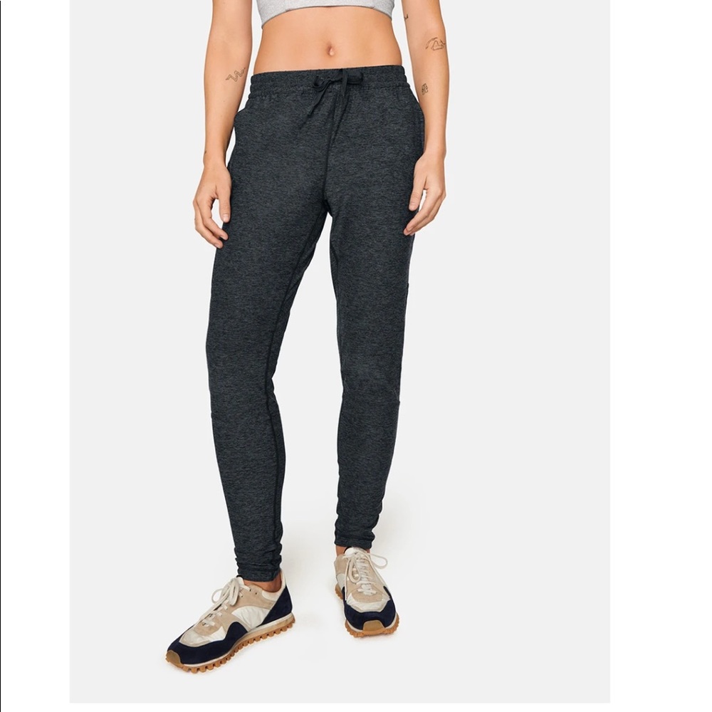 Charcoal Heather Jogger Pants - Women